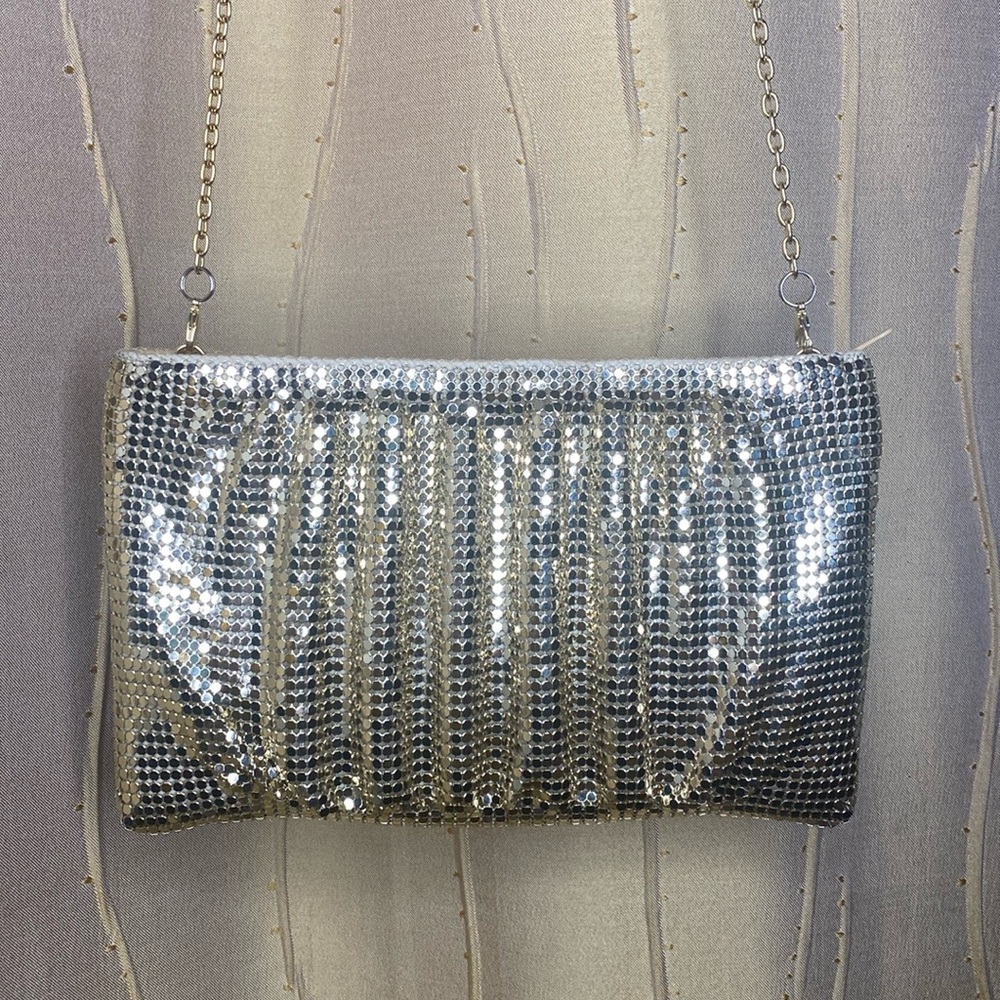 BCBGMAXAZRIA Gold Mesh Clutch with Removable Gold Chain